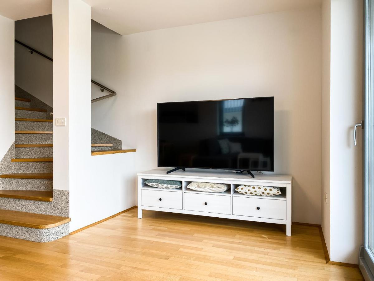 Lakeview Villa Μπλεντ Εξωτερικό φωτογραφία