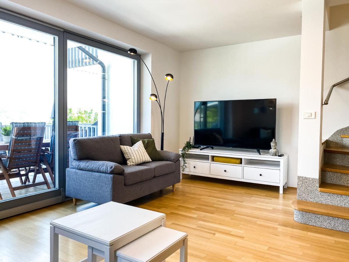 Lakeview Villa Μπλεντ Εξωτερικό φωτογραφία